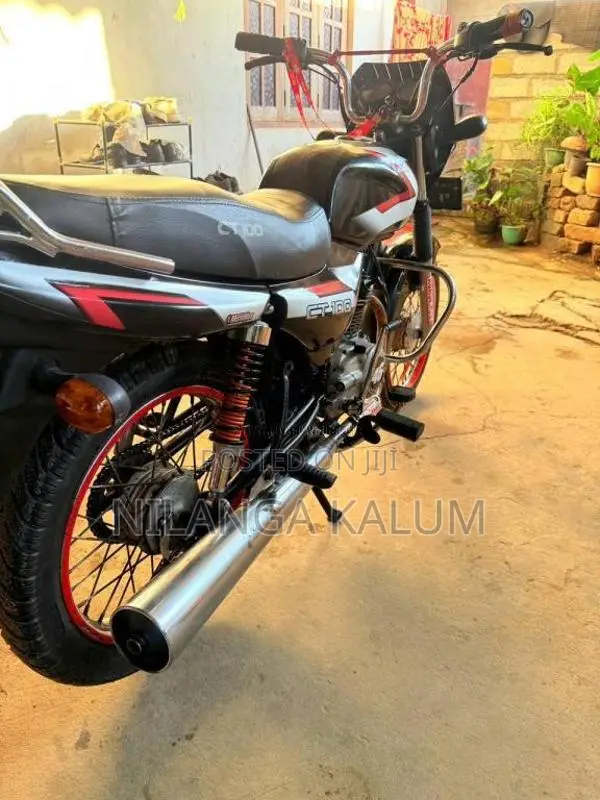 Bajaj CT-100 2008 Motorbike (Used)