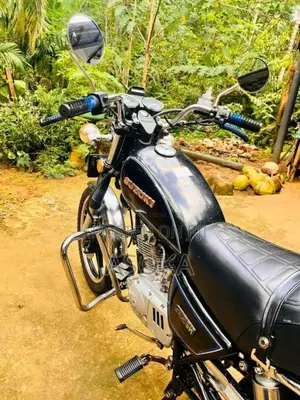 Suzuki GN125 2018 Motorbike (Used)