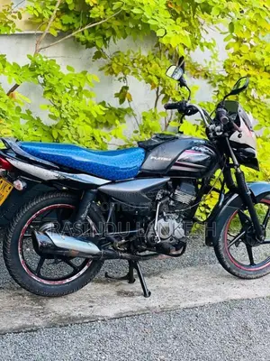 Bajaj Platina 2010 Motorbike (Used)