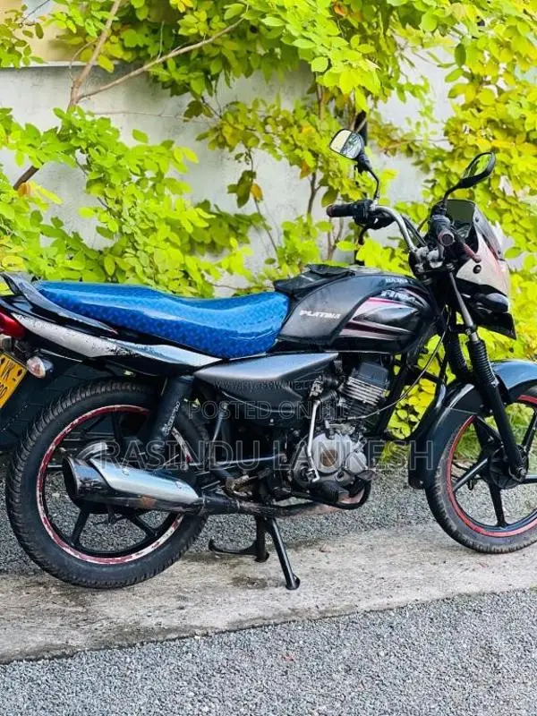 Bajaj Platina 2010 Motorbike (Used)