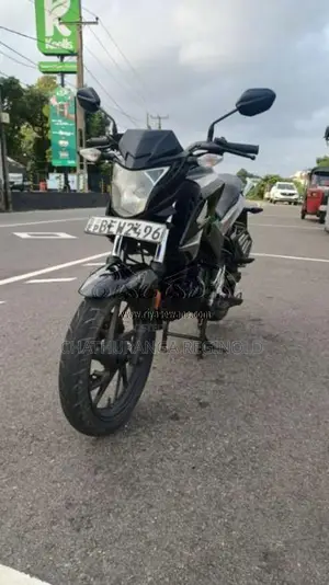 Honda CB Hornet 2016 Motorbike (Used)
