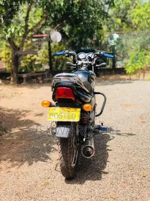 Bajaj CT-100 2011 Motorbike (Used)