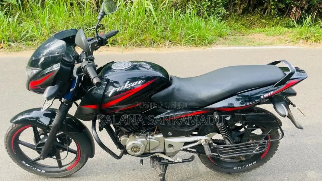 Bajaj Pulsar 150 2011 Motorbike (Used)