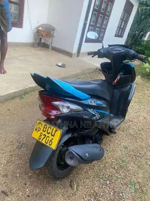 Yamaha Ray Z 2015 Motorbike (Used)