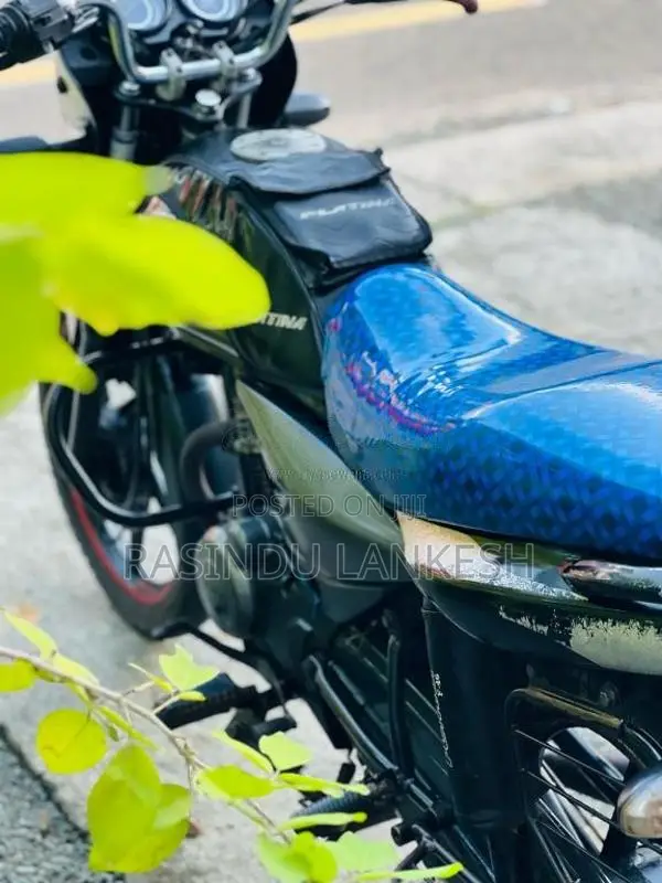 Bajaj Platina 2010 Motorbike (Used)