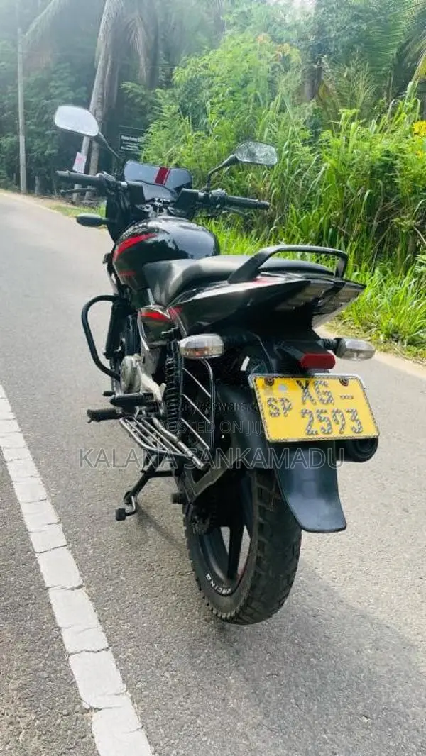 Bajaj Pulsar 150 2011 Motorbike (Used)