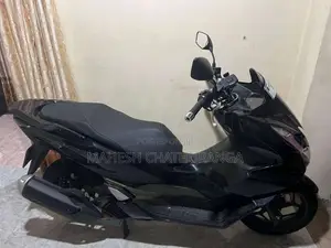 Honda Pcx 2024 Motorbike (Used)