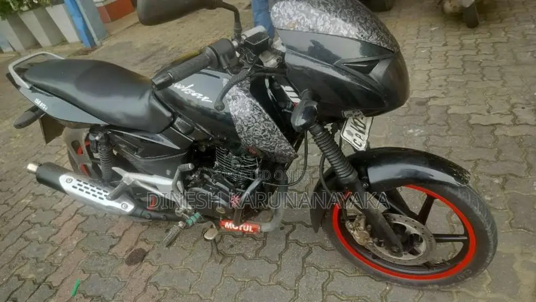 Bajaj Pulsar 2010 Motorbike (Used)