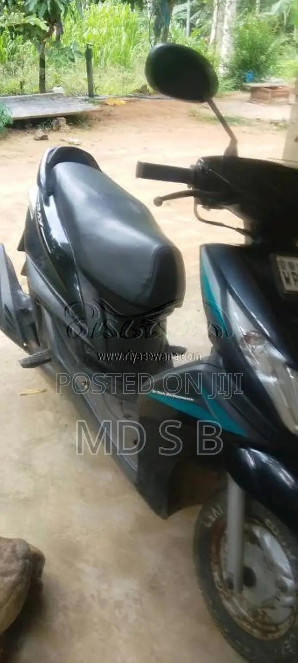 Yamaha Ray 2014 Motorbike (Used)