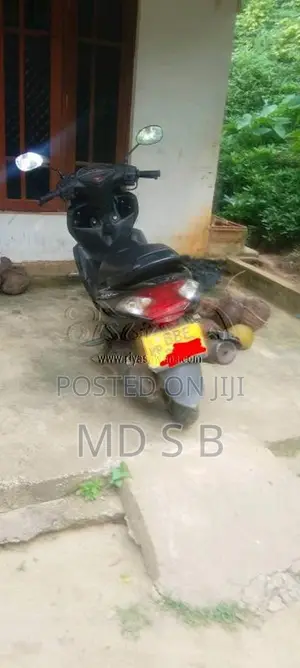 Yamaha Ray 2014 Motorbike (Used)