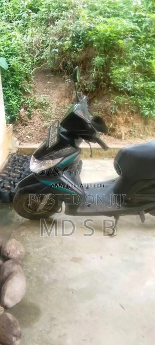 Yamaha Ray 2014 Motorbike (Used)