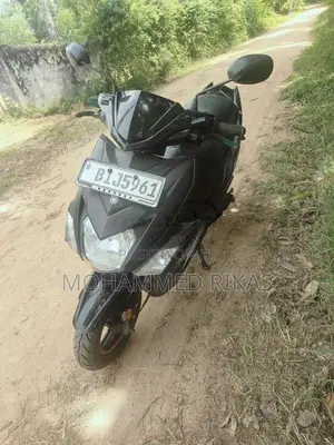 Yamaha Zr 2019 Motorbike (Used)