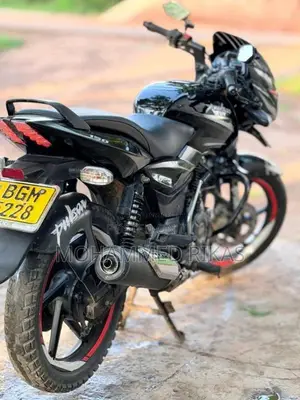 Bajaj Pulsar 150 2017 Motorbike (Used)