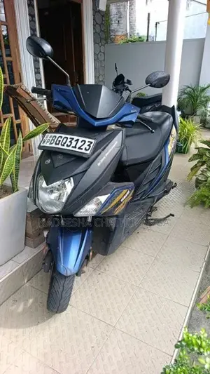Yamaha ZR 2018 Motorbike Unregistered (Recondition)
