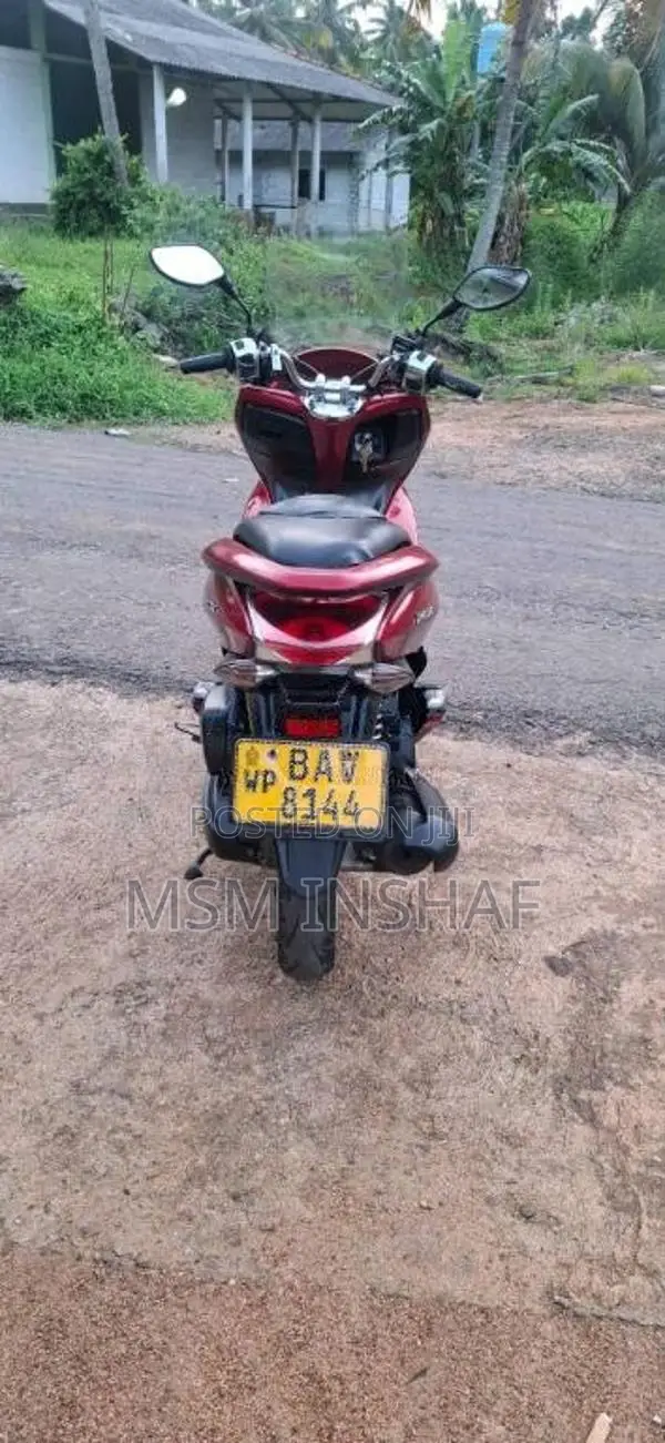 Honda Pcx 2011 Motorbike (Used)