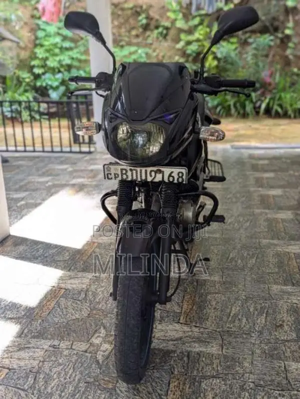 Bajaj Pulsar 150 2016 motorcycle (Used)