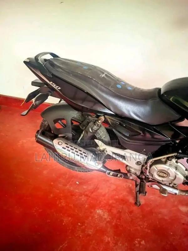 Bajaj Pulsar 150 2017 Motorbike (Used)
