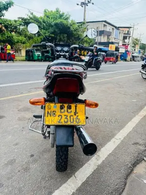 Bajaj CT-100 2015 Motorbike (Used)