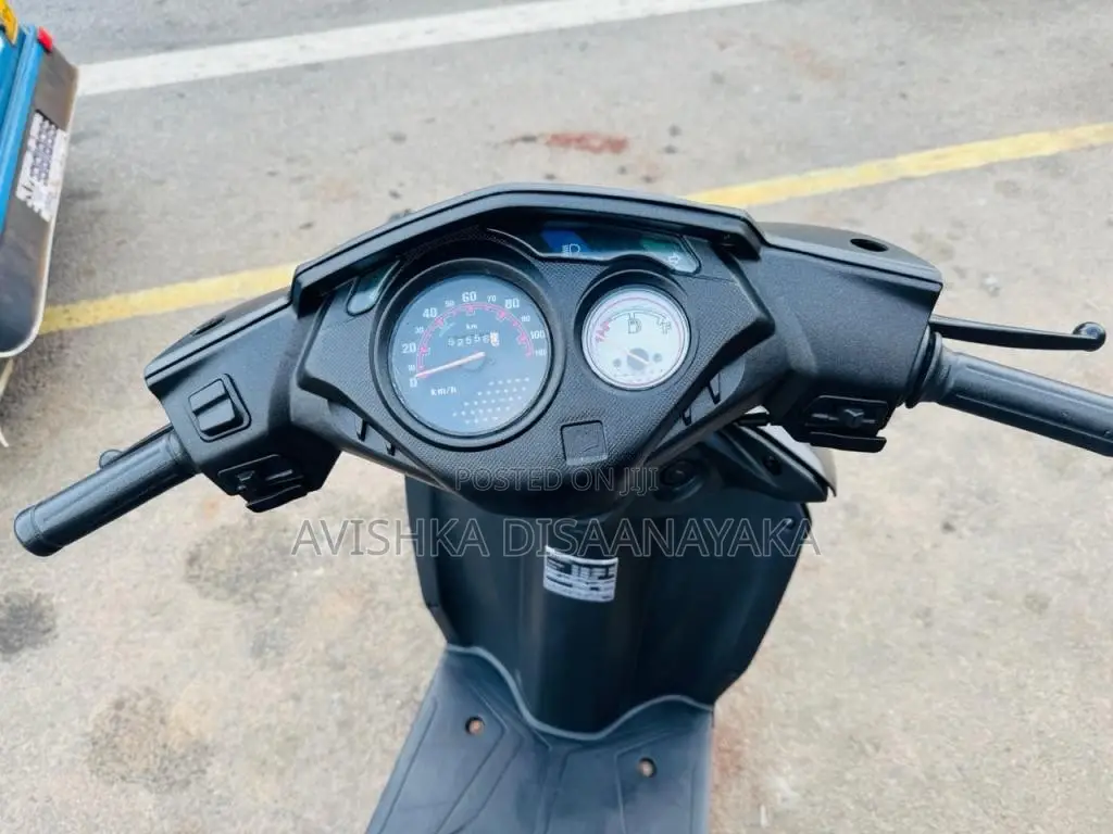 Honda Dio 2015 Motorbike (Used)