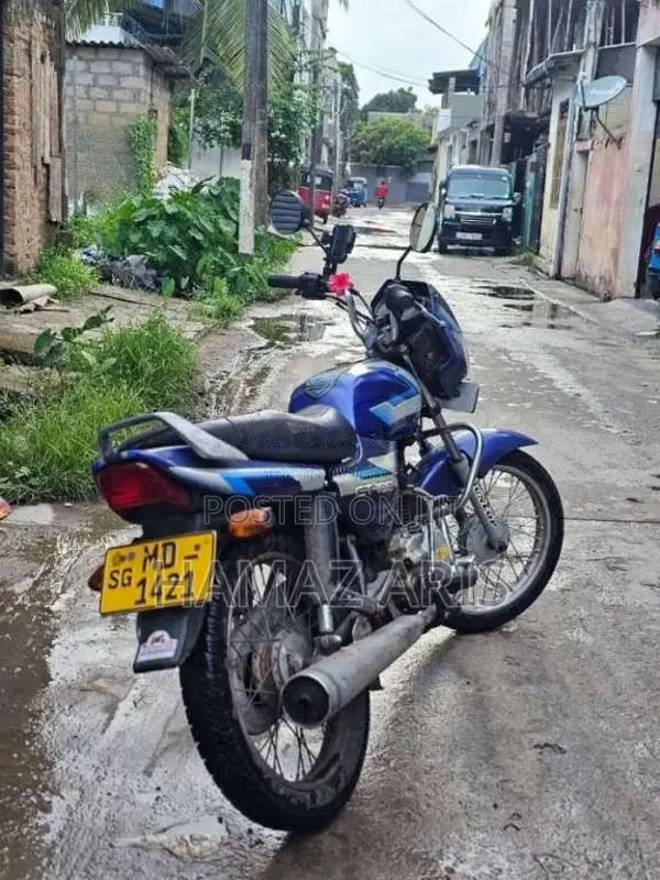 Bajaj CT-100 2006 Motorbike (Used)
