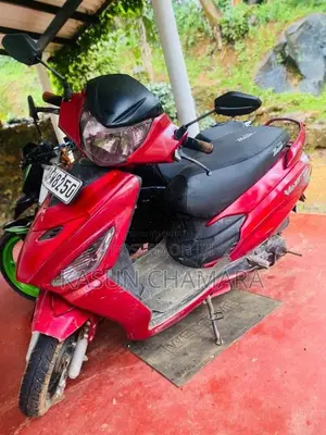Hero Maestro 2017 Motorbike (Used)