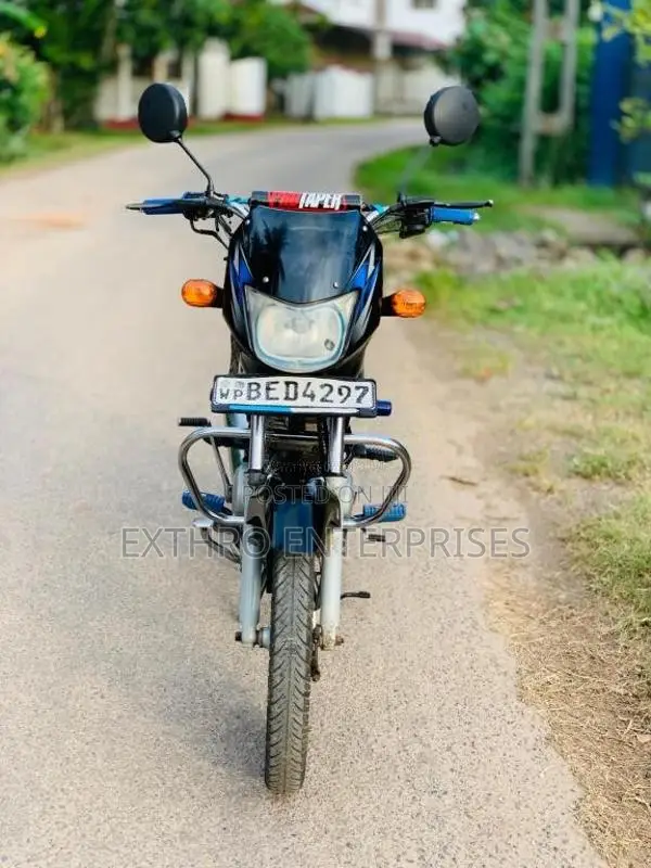 Bajaj CT-100 2016 Motorbike (Used)