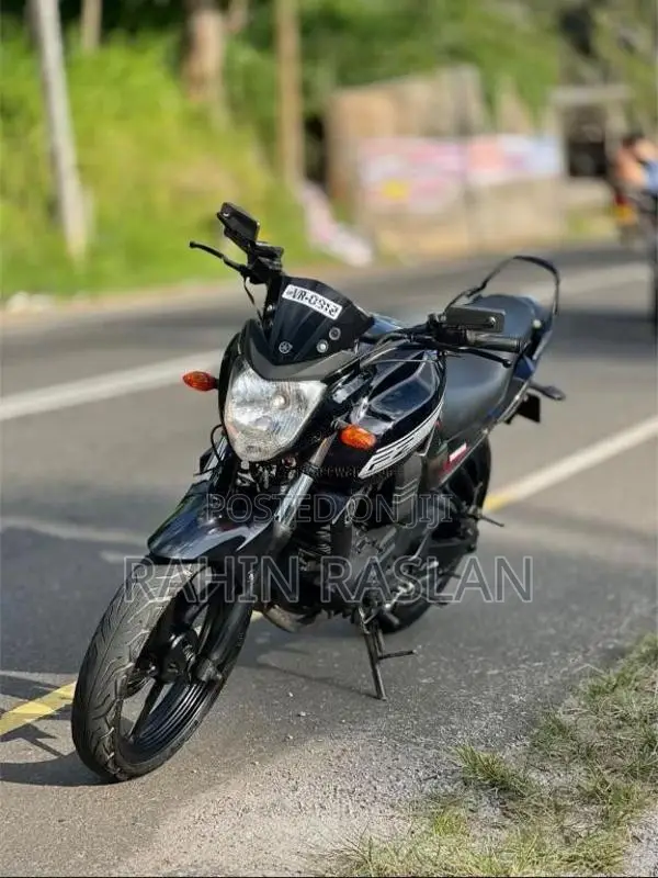 Yamaha FZ-16 2010 Motorbike (Used)