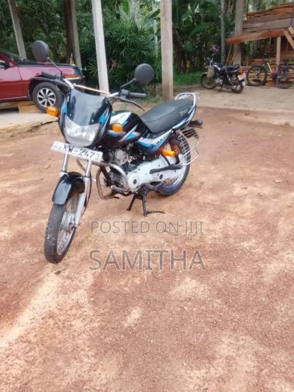 Bajaj CT-100 2012 Motorbike (Used)