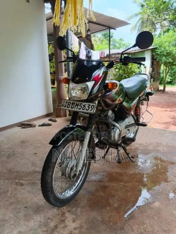 Bajaj CT-100 2016 Motorbike (Used)