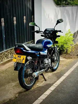 Bajaj CT-100 2005 Motorbike (Used)