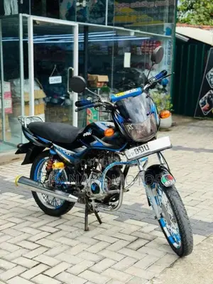 Bajaj CT-100 2016 Motorbike (Used)