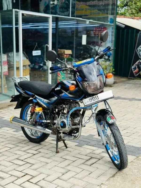 Bajaj CT-100 2016 Motorbike (Used)