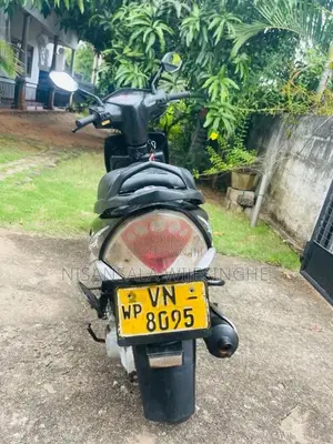TVS Scooty Streak 2010 Motorbike (Used)