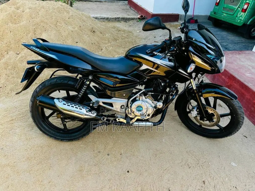 Bajaj Pulsar 2016 Motorbike (Used)