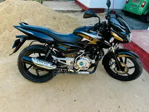 Bajaj Pulsar 2016 Motorbike (Used)