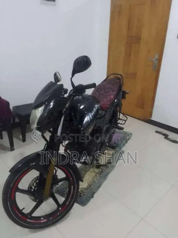 Hero Hunk 2013 Motorbike (Used)