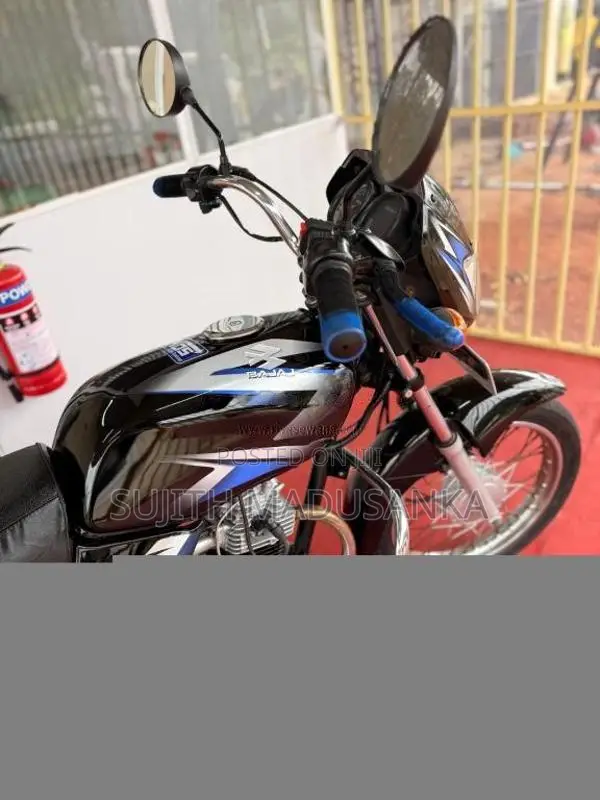 Bajaj CT-100 2012 Motorbike (Used)