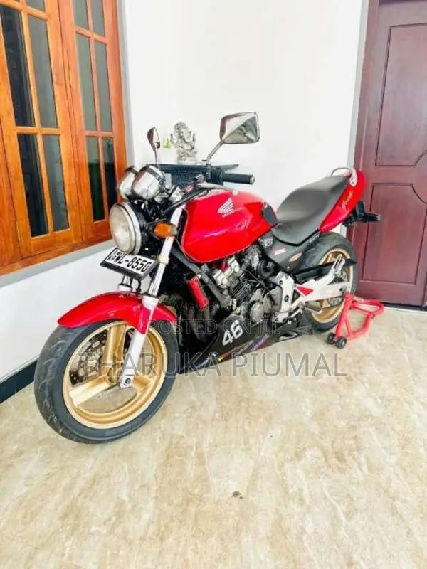 Honda Hornet 2011 Motorbike (Used)