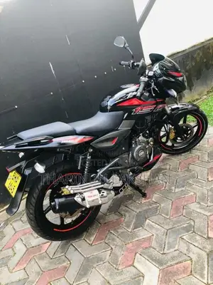 Bajaj Pulsar 2018 Motorbike (Used)