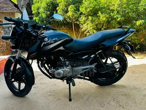 Bajaj Pulsar 2016 Motorbike (Used)