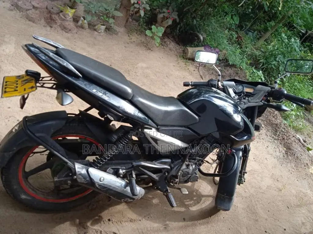 Bajaj Pulsar 135 2011 Motorbike (Used)