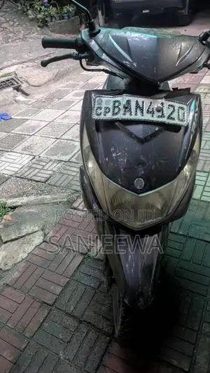 Yamaha Ray 2013 Motorbike (Used)