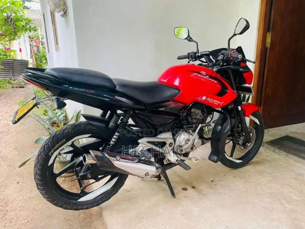 Bajaj Pulsar 135 2013 Motorbike (Used)