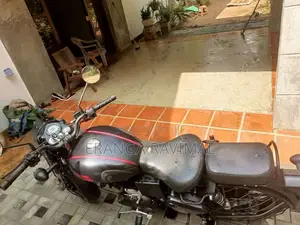 Other Royal Enfield Classic 350 2017 Motorbike (Used)