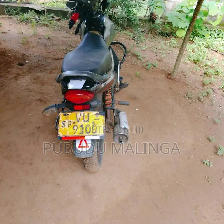 Bajaj Platina 2011 Motorbike (Used)