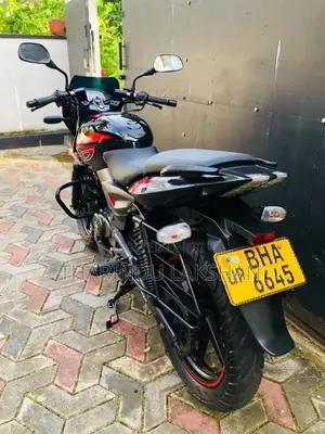 Bajaj Pulsar 2018 Motorbike (Used)