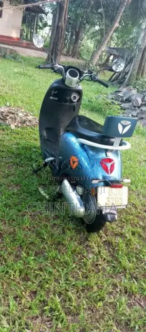 Yadea M 6 2024 Motorbike (Used)