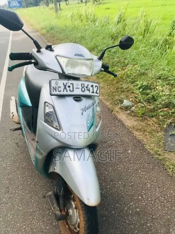 Hero Pleasure 2012 Motorbike (Used)