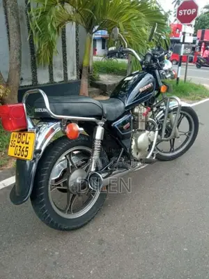 Suzuki GN125 Japan 2015 Motorbike (Used)