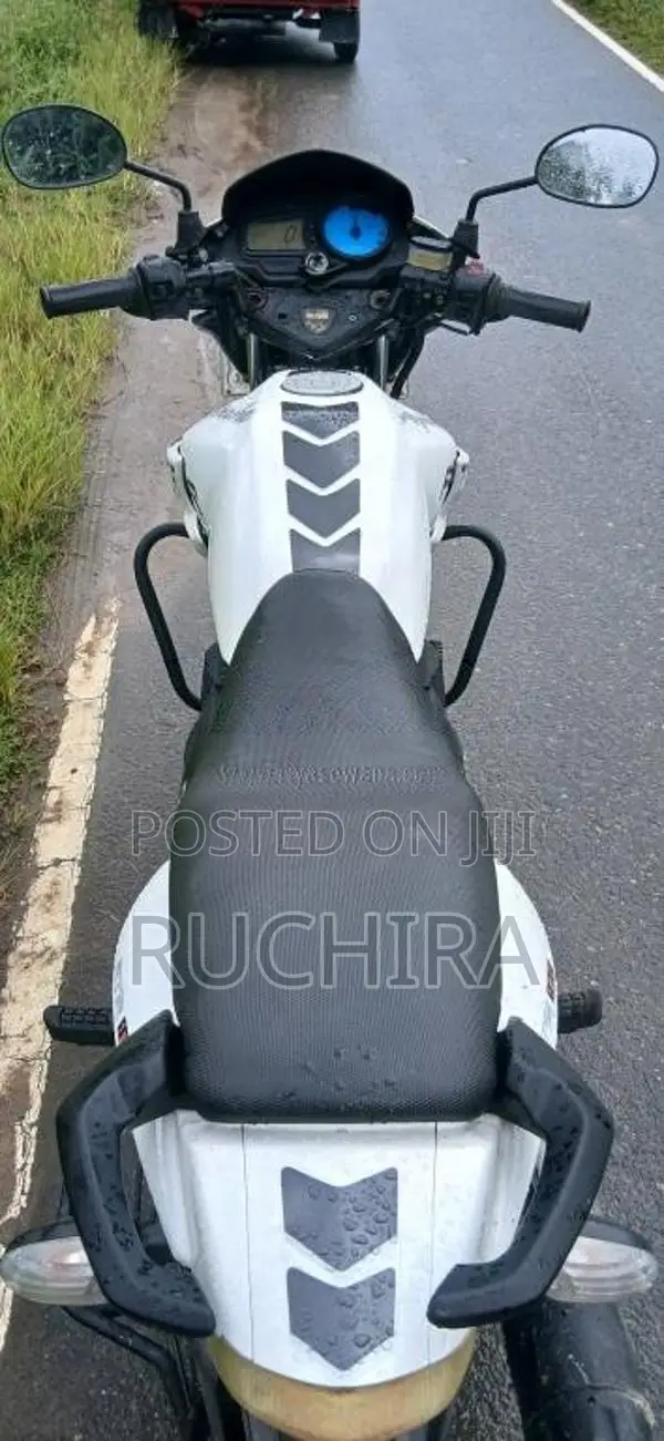 TVS Apache 2011 Motorbike (Used)